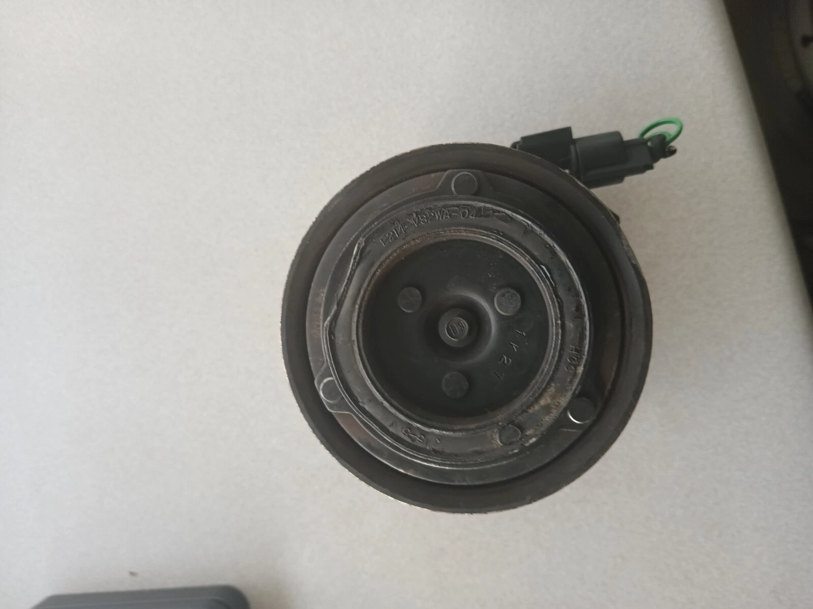 2012 Hyundai Santa fe A/C compressor jy9ae-02 - Image 3