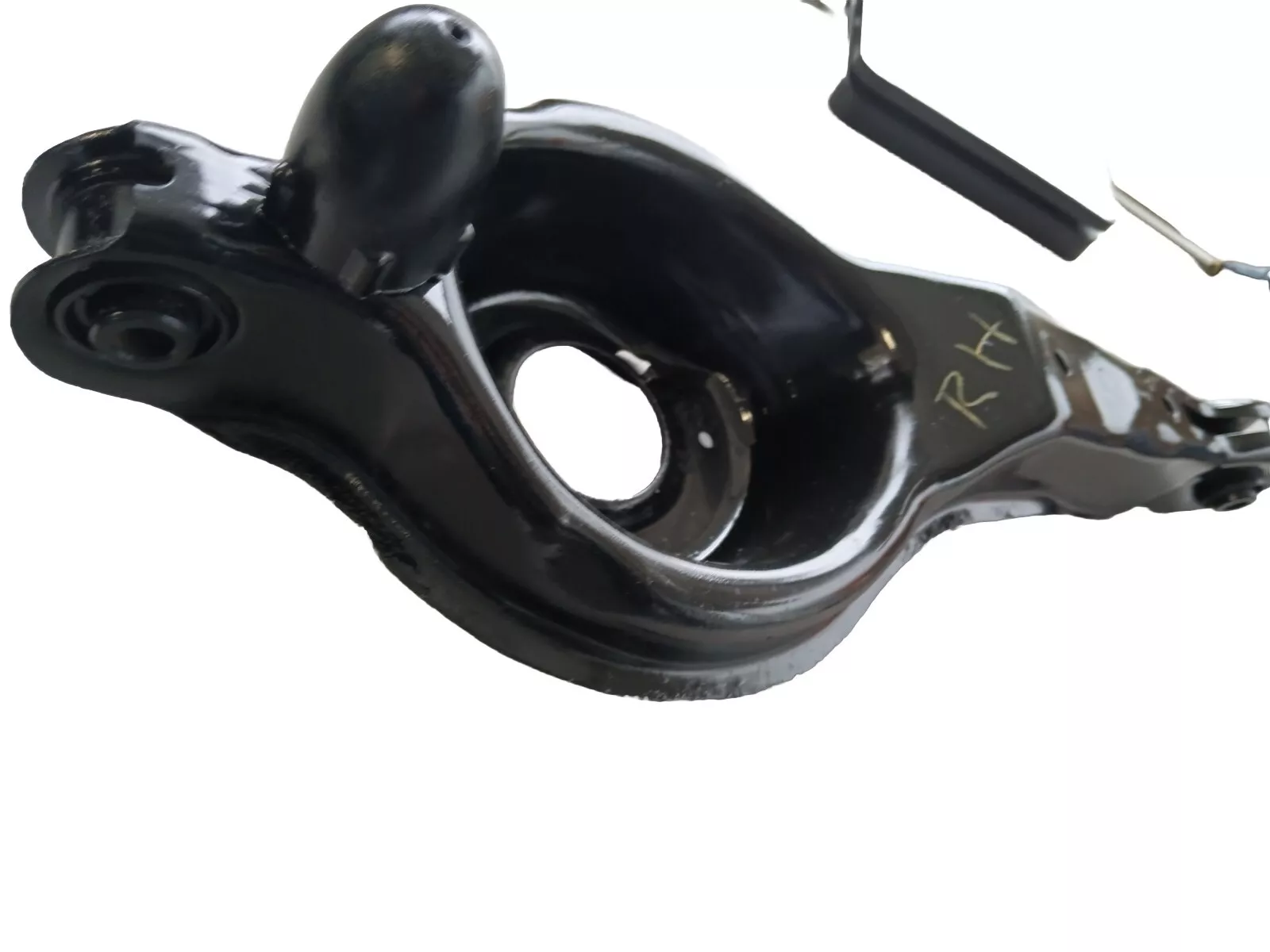 2012 FORD FOCUS RH REAR LOWER CONTROL ARM - Image 7