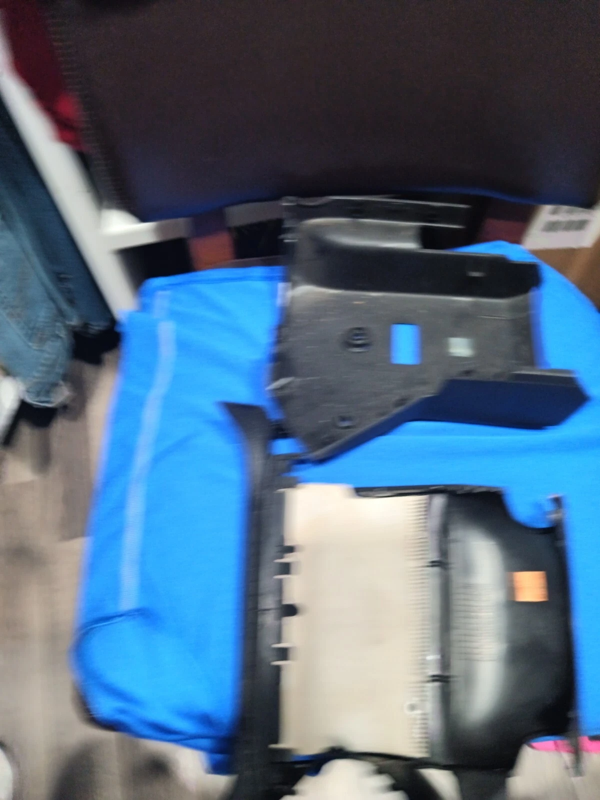 2013 BIUCK VERANO STERRING COLUMN COVER UPPER & LOWER - Image 3