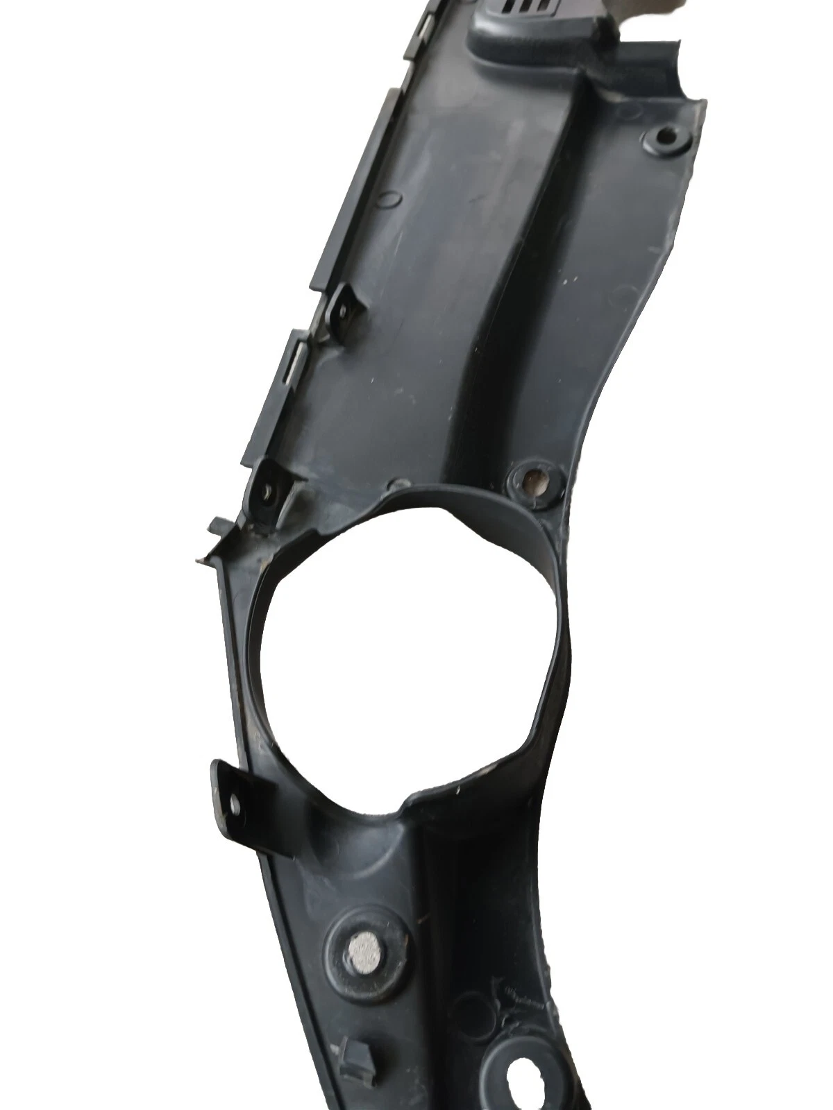 2012 HYUNDAI SANTA FE 2.4 UPPER COVER RADIATOR PLASTIC - Image 4