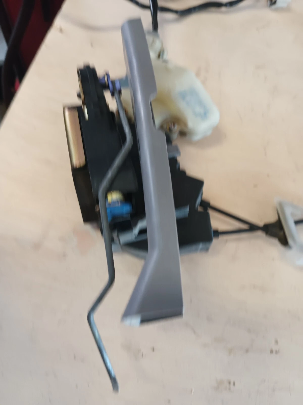 2002 2006 NISSAN ALTIMA LH FRONT DOOR LOCK ACTUATOR 80553AA200 WITH LATCH - Image 5