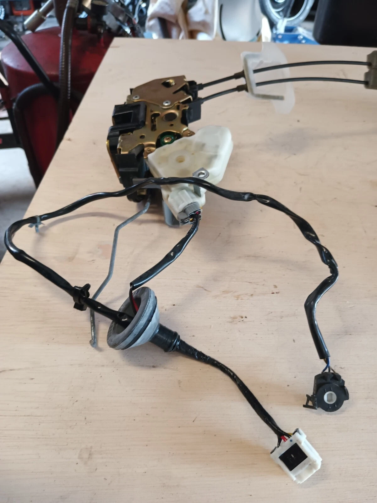 2002 2006 NISSAN ALTIMA LH FRONT DOOR LOCK ACTUATOR 80553AA200 WITH LATCH - Image 4